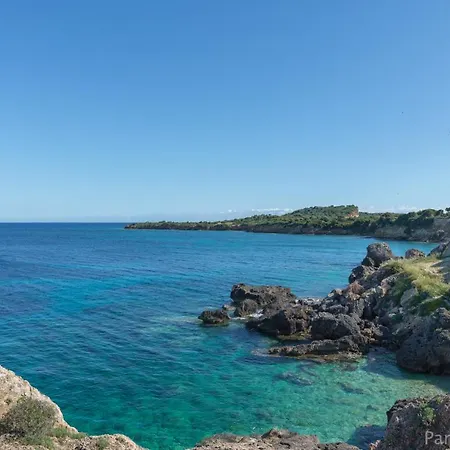 Armonia Seaside Villa Vasilikí